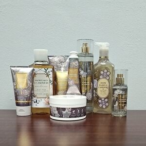 Bath & Body Works SNOWFLAKES & CASHMERE 8 Piece Bundle